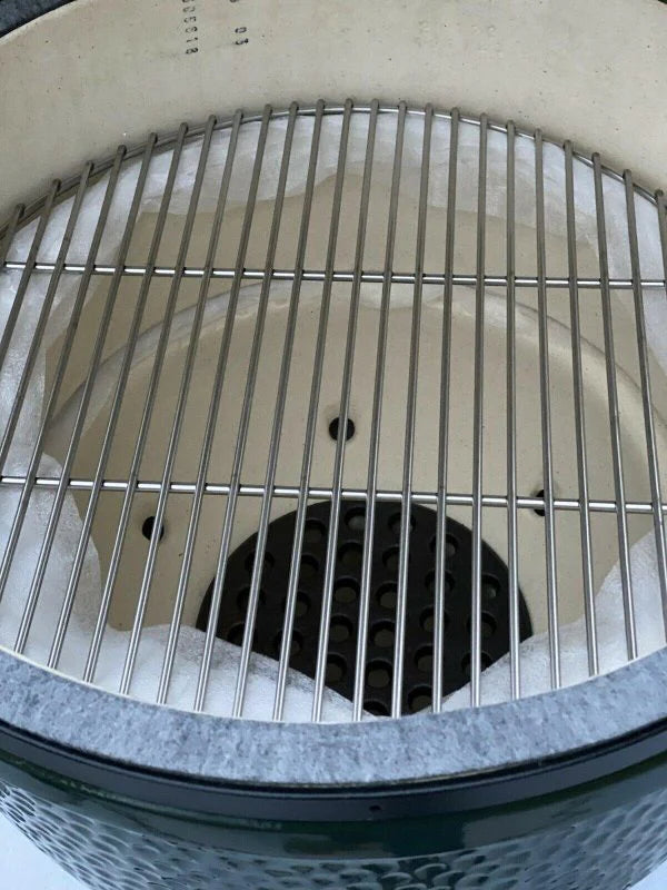 0bbb0855ec9459806b66466a6e23a90939cb37b743c186b9a665e7539fbd620b Grill Smoker z akcesoria