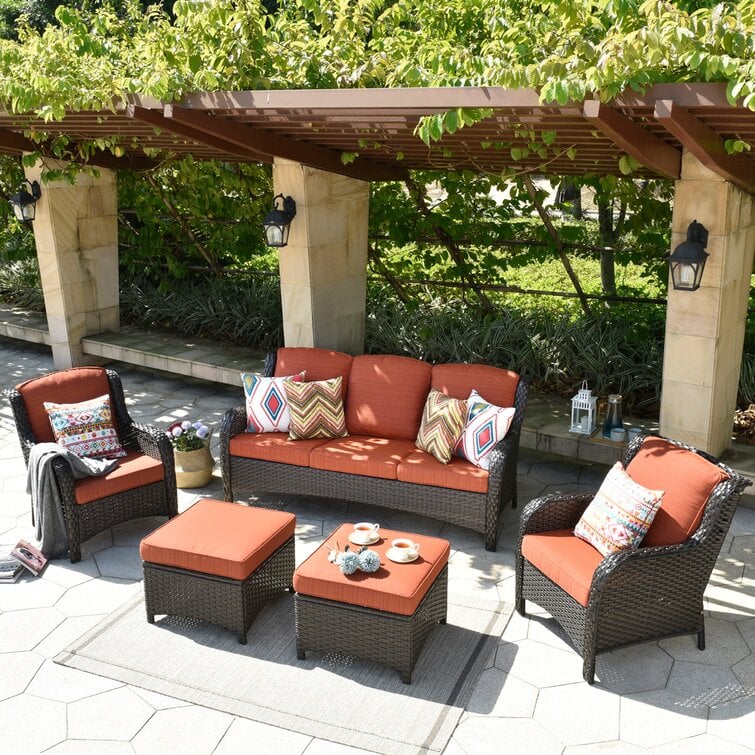 0ff7bc9145dae84ceff1f81c55d1a24956d531b6b3ff4c0c47aec94e966a77f6 Latimer Wicker/rattan 5-osobowy Seating Group z Cushions