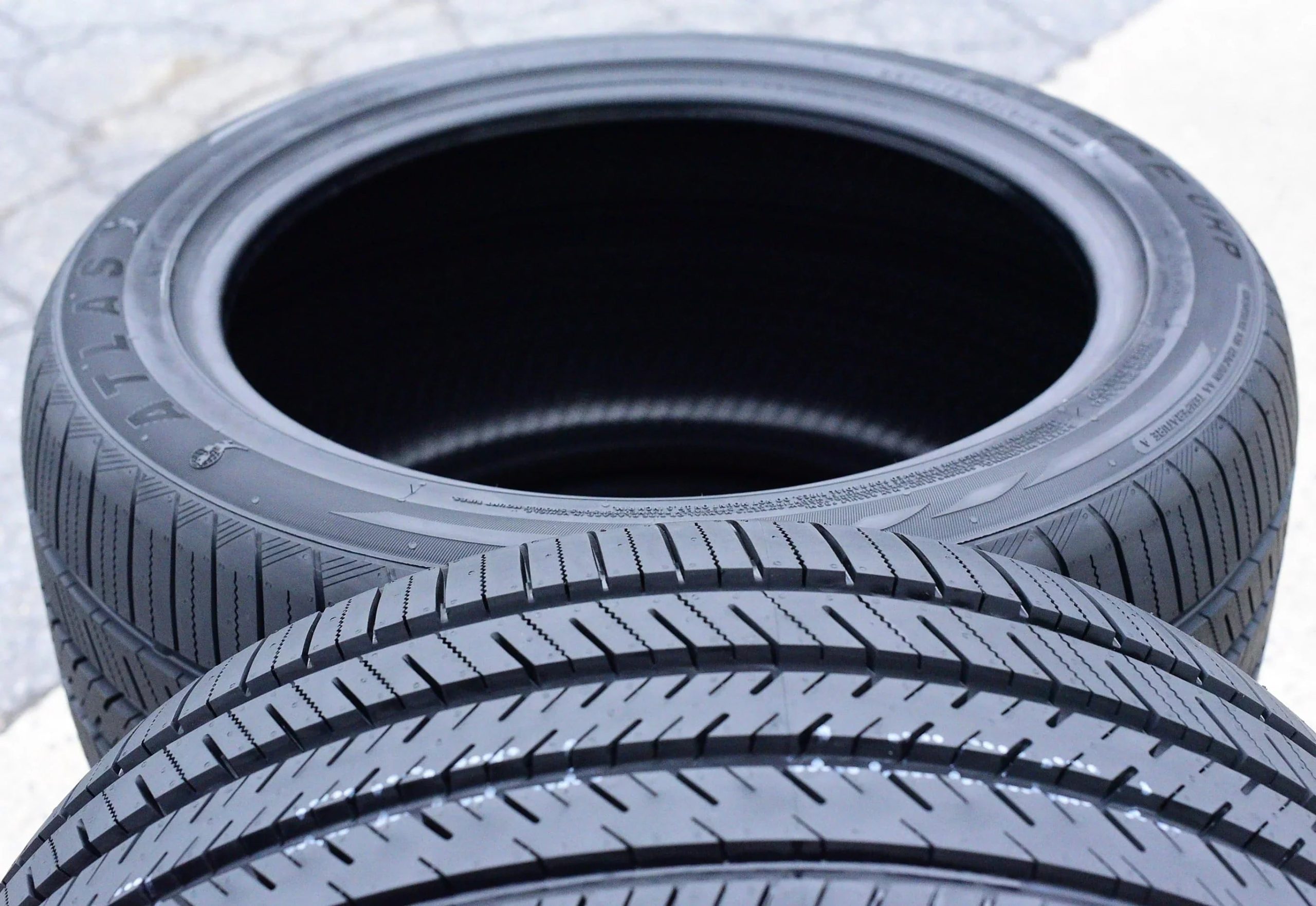 Opony, zestaw 4 (4) 235/30R20 88W XL A/s wydajność