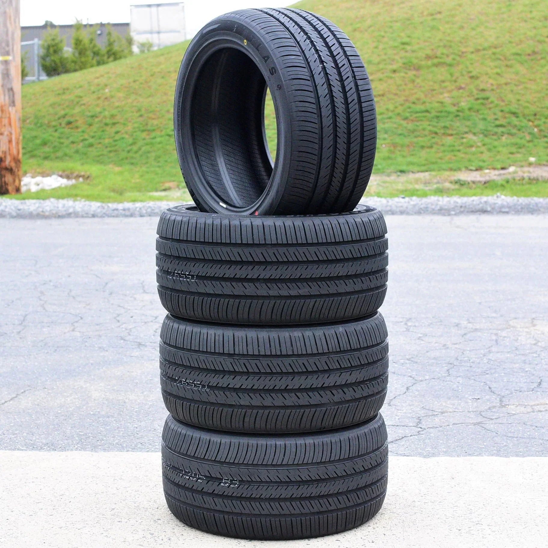 Opony, zestaw 4 (4) 235/30R20 88W XL A/s wydajność