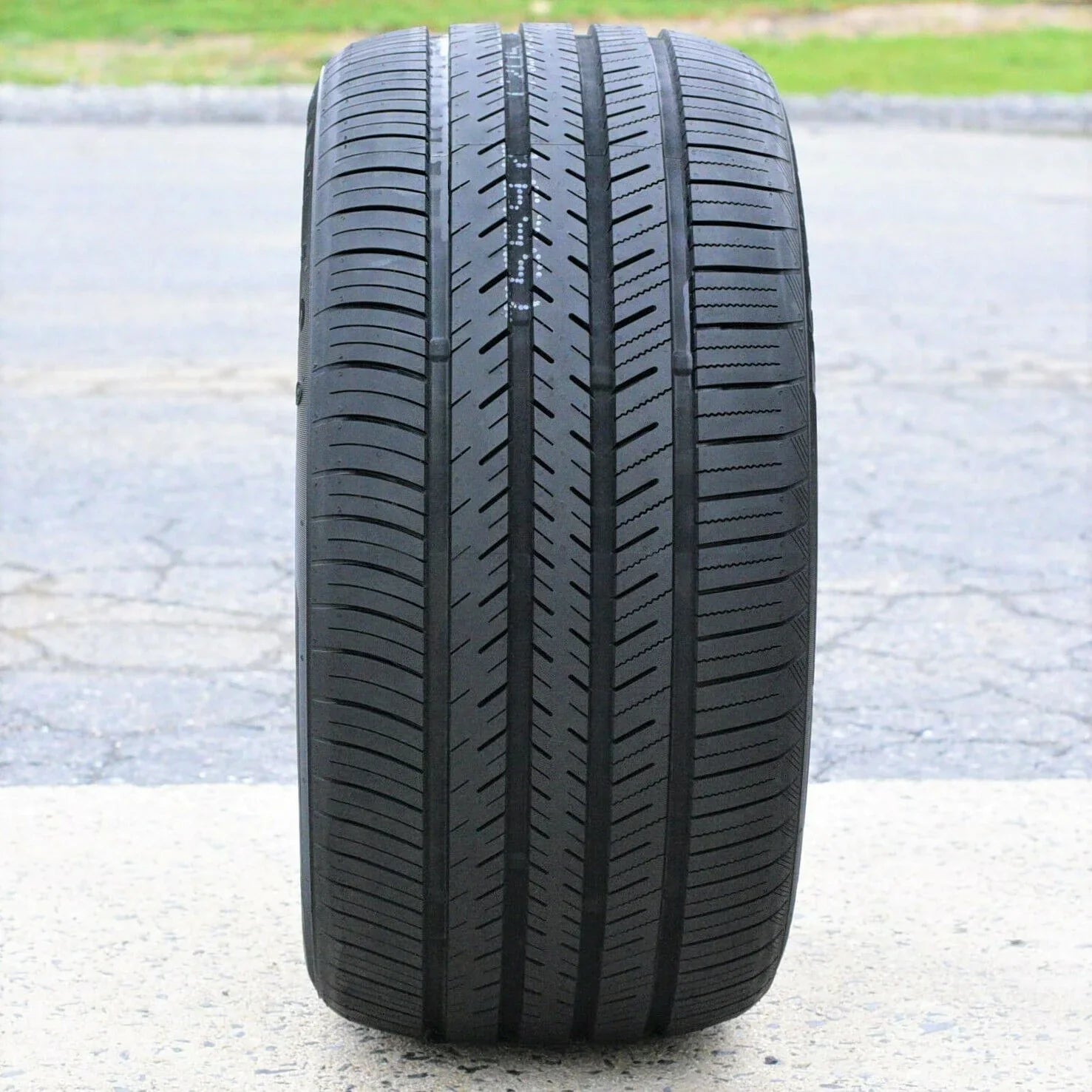 Opony, zestaw 4 (4) 235/30R20 88W XL A/s wydajność