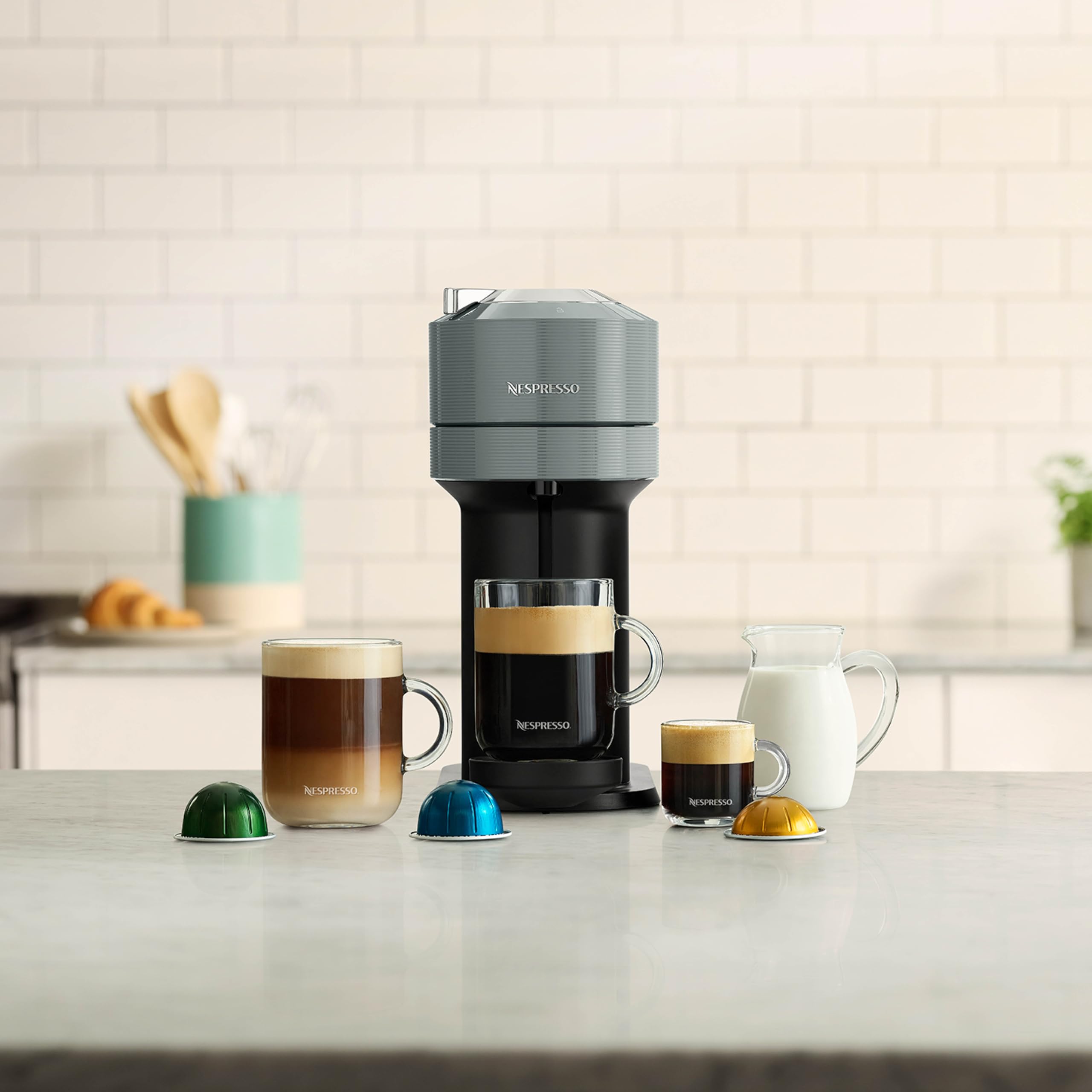 Vertuo Next kawy i Espresso Maker, światło szary