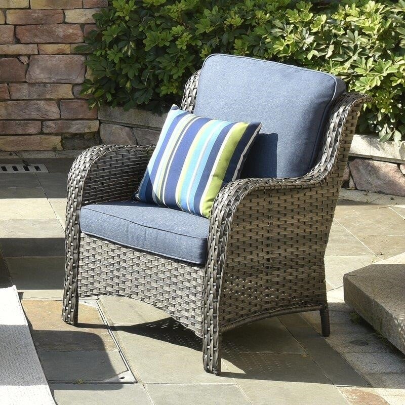 9fb0ef36a2a5aecb276b5797f1af12dce87feb174e5fd0c32aa1ebf6fd4d6ca7 Latimer Wicker/rattan 5-osobowy Seating Group z Cushions