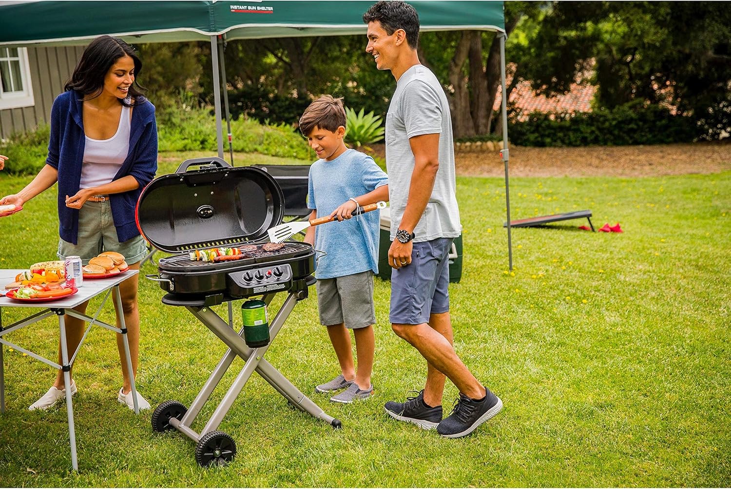 d762eab3b4ddd48b55dce4b329352a48f886cdaf9f051ac151c7bf61bf2e63f0 Grill - Portable Stand-up Propane, Featuring 3 Adjustable Burners and Instastart Ignition - 20, 000 Btus of Power for Outdoor Cooking